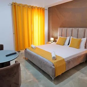 Adi-vera Apartamento Sarandë