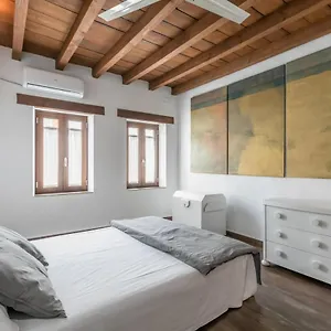 La Casa Del Alfarero Seville