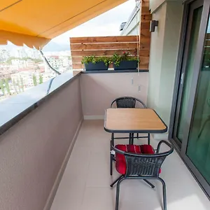 Sky Apartamento Tirana